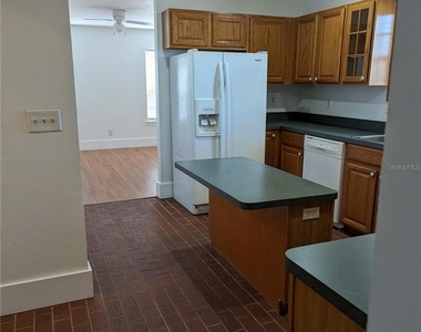 20333 Sugarloaf Mountain Road - Photo Thumbnail 9