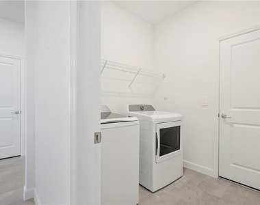 14735 Bluewater Road - Photo Thumbnail 7