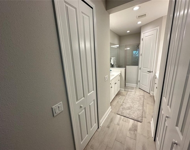 4727 Willow Bend Avenue - Photo Thumbnail 13