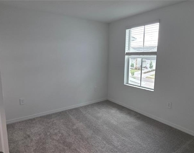 14432 Lilac Sky Terrace - Photo Thumbnail 14