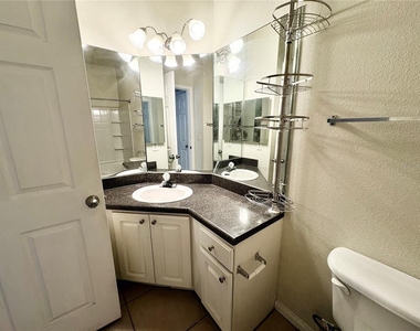 4802 51st Street W - Photo Thumbnail 10