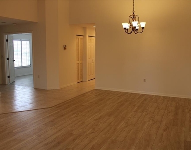 1702 Fairway Trace - Photo Thumbnail 12