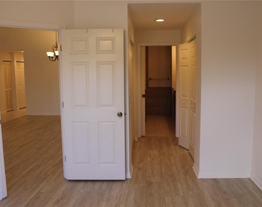 1702 Fairway Trace - Photo Thumbnail 16