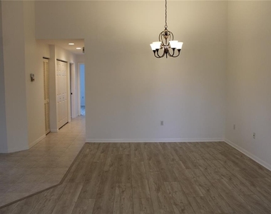 1702 Fairway Trace - Photo Thumbnail 11