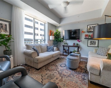 1350 Main Street - Photo Thumbnail 8