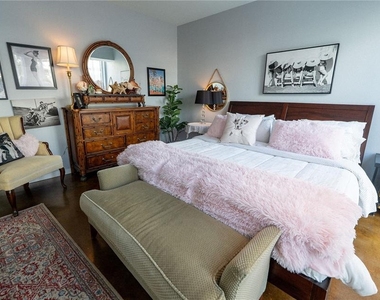 1350 Main Street - Photo Thumbnail 14