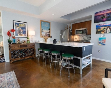 1350 Main Street - Photo Thumbnail 10