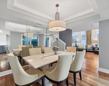 200 Cocoanut Avenue - Photo Thumbnail 9