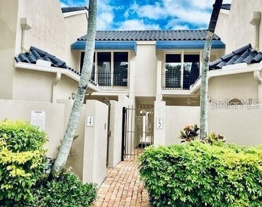 200 Cocoanut Avenue - Photo Thumbnail 29