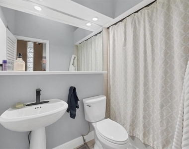 200 Cocoanut Avenue - Photo Thumbnail 7