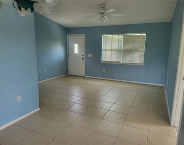 12165 Gulfstream Boulevard - Photo Thumbnail 6