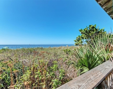 12165 Gulfstream Boulevard - Photo Thumbnail 33