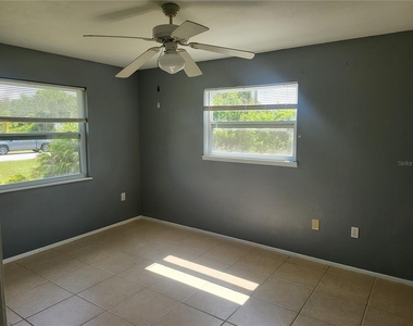 12165 Gulfstream Boulevard - Photo Thumbnail 11