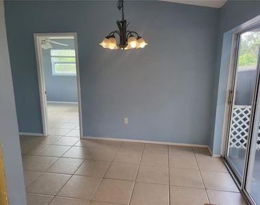 12165 Gulfstream Boulevard - Photo Thumbnail 7