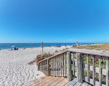 12165 Gulfstream Boulevard - Photo Thumbnail 37