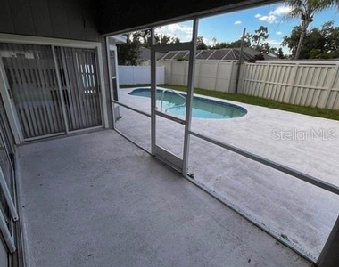 7241 Mauna Loa Boulevard - Photo Thumbnail 25
