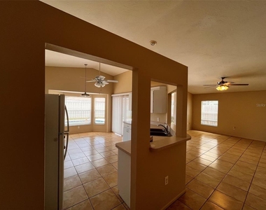 7241 Mauna Loa Boulevard - Photo Thumbnail 5