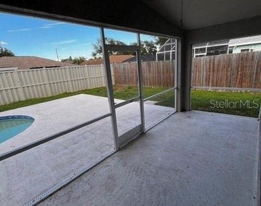 7241 Mauna Loa Boulevard - Photo Thumbnail 24