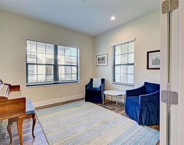 233 Palidoro Circle - Photo Thumbnail 10