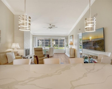 5644 Ashton Lake Drive - Photo Thumbnail 3