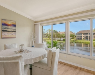 5644 Ashton Lake Drive - Photo Thumbnail 21