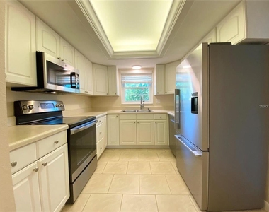 3625 Longmeadow - Photo Thumbnail 19