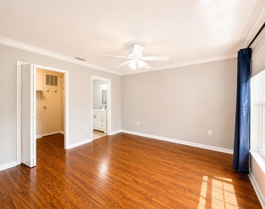 3625 Longmeadow - Photo Thumbnail 13