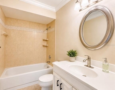 3625 Longmeadow - Photo Thumbnail 7