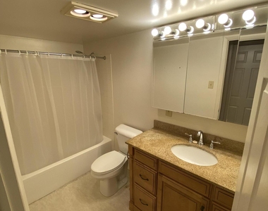 220 Linden Street - Photo Thumbnail 8
