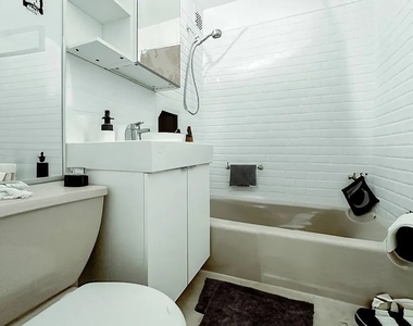 452 East 84th Street - Photo Thumbnail 7