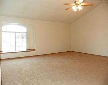 12705 Tierra Flores Drive - Photo Thumbnail 8