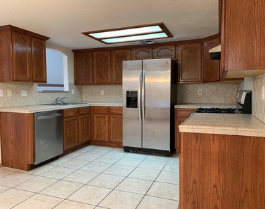12705 Tierra Flores Drive - Photo Thumbnail 4