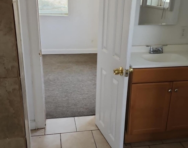 151 N Pendell Road - Photo Thumbnail 4