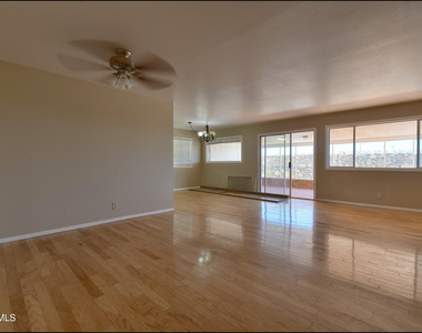 4700 Louisiana Street - Photo Thumbnail 12