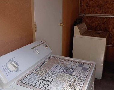 3208 Morehead Avenue - Photo Thumbnail 16