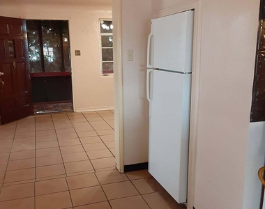 3208 Morehead Avenue - Photo Thumbnail 12