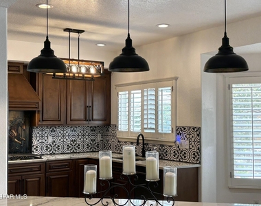 2313 Passage Place - Photo Thumbnail 5