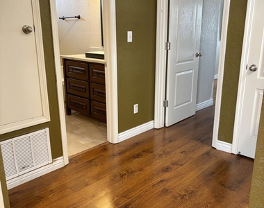 2313 Passage Place - Photo Thumbnail 19
