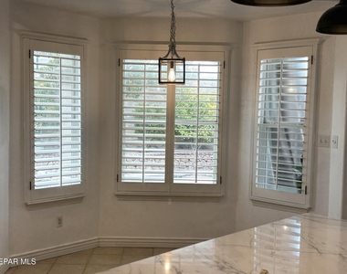 2313 Passage Place - Photo Thumbnail 10