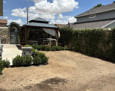 2313 Passage Place - Photo Thumbnail 31