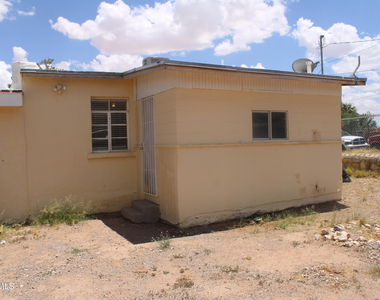 8421 Mercury Street - Photo Thumbnail 13