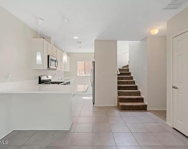 3604 Keltner Avenue - Photo Thumbnail 3