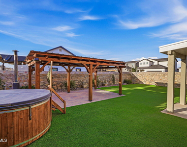12365 Desert Vista Avenue - Photo Thumbnail 44