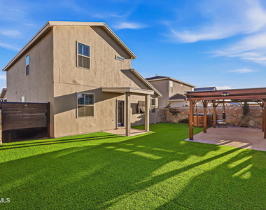 12365 Desert Vista Avenue - Photo Thumbnail 45