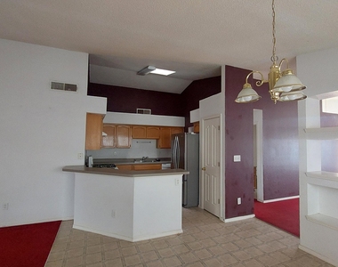 12641 Tierra Tigre Avenue - Photo Thumbnail 6