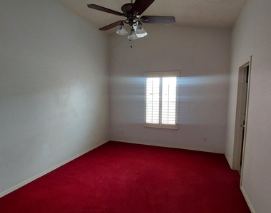 12641 Tierra Tigre Avenue - Photo Thumbnail 14