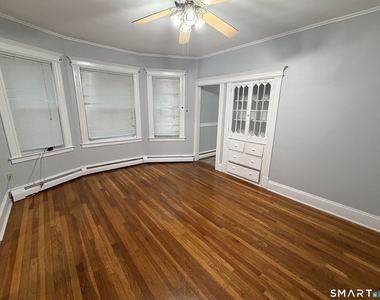 79 James Street - Photo Thumbnail 11