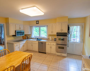 113 Dogwood Lane - Photo Thumbnail 6