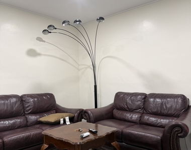 212 Maple Hill Avenue - Photo Thumbnail 5