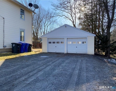 433 Migeon Avenue - Photo Thumbnail 15